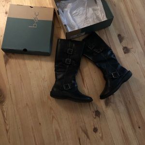 Boc like brand new wore only twice size 7/ 1/2